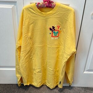 NWOT Disney Spirit Jersey L